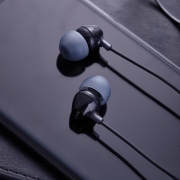 索尼（SONY） MDR-EX15LP 入耳式耳机有线音乐耳机手机电脑笔记本适用高音质适用安卓 黑色