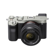 索尼（SONY）Alpha 7CL 全画幅微单数码相机 标准镜头套装 轻便小巧 实时眼部对焦 银色（a7cl)）13499元