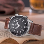 积家Jaeger-LeCoultre-北宸系列自动机械男表 Q9008471 41MM
