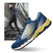 361° 国际线 Yushan2 轻跑步鞋男 672142219F