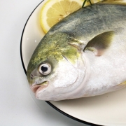 环球水产 金鲳鱼700g 2条 冷冻新鲜 火锅烧烤食材 生鲜鱼类 BAP认证 海鲜水产