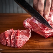 西贝莜面村 内蒙古牛腱子肉750g 西门塔尔黄牛肉 肉源全程品控 谷饲散养 生谷饲牛肉烧烤锁鲜冷运 厂家直发