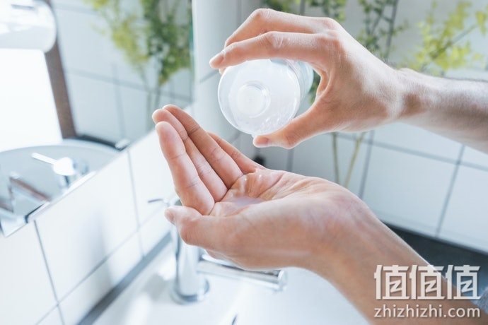 如何选择收敛化妆水？收敛化妆水选购指南