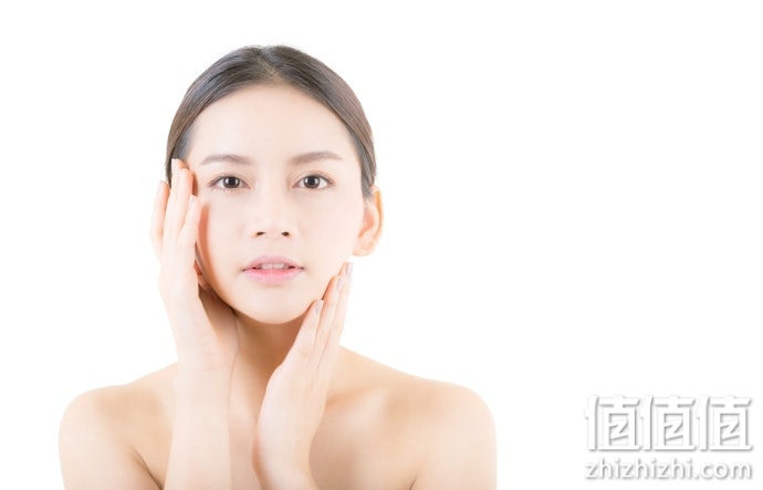 如何选择打亮粉底棒？打亮粉底棒选购指南
