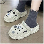 女款防滑洞洞鞋