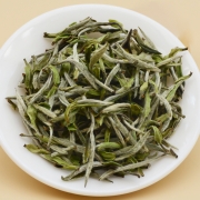 石古兰（shigulan） 福鼎大白茶金装头采白毫银针明前柘荣高山春茶商务接待茶叶罐装 金装铁罐 30克