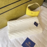 好久来  希尔顿同款乳胶枕  狼牙按摩枕   30*50cm  一只