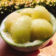 芬果时光 新鲜网纹瓜玲珑蜜瓜 新鲜水果 4.1-5斤装