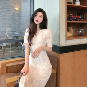 拉夏贝尔 La Chapelle 连衣裙女2022年春夏季时尚休闲仙女裙法式复古收腰显瘦气质减龄鱼尾裙女 杏色 XL