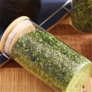 PLUS会员：绿满堂 2022新茶 碧螺春 特级 50g  *2件