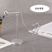 斑图巷  冲浪滑雪造型旋转小铁人 不倒翁平衡小人摆件桌面装饰 减压小玩意 冲浪款