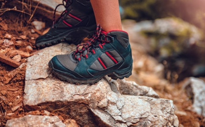 如何选择登山鞋？登山鞋选购指南