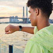 Amazfit 跃我 GTS 2 mini 曜石黑 14天长续航 70+运动模式 心率监测 时尚智能运动手表男女华米科技出品