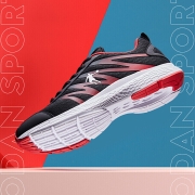 乔丹 男鞋官方旗舰跑步鞋子舒适透气网面运动鞋男 XM3570242 黑色/极光红39
