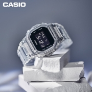 卡西欧（CASIO）G-SHOCK 新冰韧白色系列 时尚男表运动防水手表 DW-5600SKE-7PR880元 (需用券)