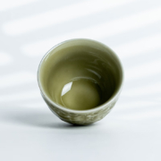 余着龙泉青瓷主人杯单个手工浮雕精刻陶瓷功夫茶杯品茗杯100ML 老梅青 1盏