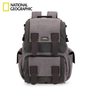 国家地理National Geographic男女15.6英寸笔记双肩包本电脑包酷帅书包大容量防泼水背包 黑色
