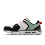 安德玛（UNDERARMOUR）HOVR Summit男女缓震运动休闲鞋情侣鞋3022579 白色002 42.5