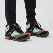 MERRELL迈乐户外徒步鞋男ZION中帮防水减震防滑耐磨抓地登山鞋J500105 J500105 黑兰 40