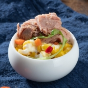 恋食记 金枪鱼罐头罐油浸即食海鲜水产水浸低脂吞拿鱼寿司材料健身代餐孕妇宝宝健康轻食 精选油浸金枪鱼罐头175g*1罐