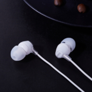 索尼（SONY） MDR-EX15LP 入耳式耳机有线音乐耳机手机电脑笔记本适用高音质适用安卓 白色