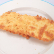 Aji 零食早餐 惊奇脆片饼干 酥脆可口 金黄起士味200g/袋
