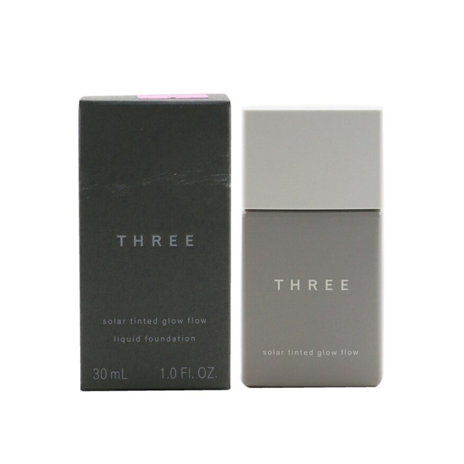 THREE 多效防晒粉底液SPF50