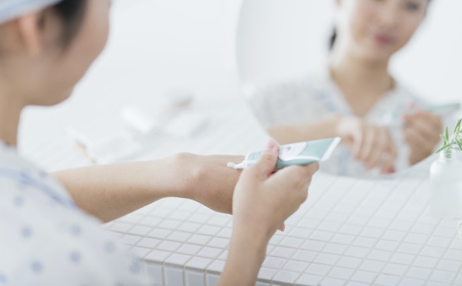 如何选择抗痘洗面乳？抗痘洗面乳选购指南