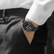 精工（SEIKO）手表 新盾牌5号系列日韩表100米防水钢带暗夜精灵运动机械男士腕表 SRPD65K1 生日礼物