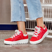 限尺码：Skechers 斯凯奇 女士CLEATS复古板鞋帆布鞋 74100/RED
