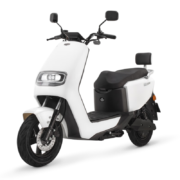绿源超长续航电动摩托车 72V23A石墨烯电池 NFC解锁   S20 光纤白（预计7天左右发货）