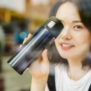 乐扣乐扣（lock&lock）缤纷弹跳盖保温杯男女黑色330ML 便携随行水杯子 LHC3221BLK