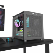 Tt（Thermaltake）钢影小钢炮 钛灰 桌面迷你机箱电脑主机（双水冷位/支持MATX/钢化玻璃侧透/支持Type-C）
