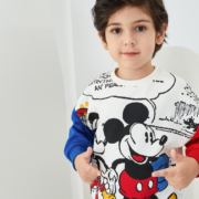迪士尼（Disney）男女童儿童卫衣春秋米奇米妮卡通套头t恤儿童卡通打底衫宝宝长袖保暖上衣洋气潮 撞色米白-（女童加绒） 120cm