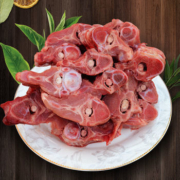 艾克拜尔 新鲜牛脊骨带肉4斤 送酱包