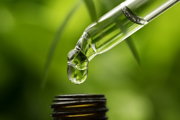 如何选择植物精油？植物精油选购指南