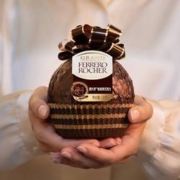 88VIP：FERRERO ROCHER 费列罗 榛果威化糖果巧克力 125g  *3件