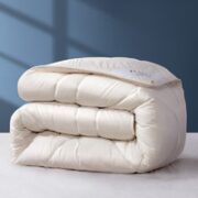 FUANNA 富安娜 澳洲羊毛被 冬被 1.8m(230*229cm) 51%新西兰羊毛+49%中空抗菌纤维+磨毛