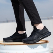 ASICS亚瑟士男鞋 22冬季官网旗舰店官网GEL-NIMBUS 24缓震防滑耐磨专业马拉松跑鞋男 1011B35/黑武士/NIMBUS 24 42.5