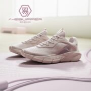 安踏跳绳鞋综训鞋女2022秋冬新款轻便减震健身运动