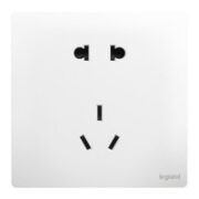 legrand 罗格朗 未莱系列 五孔插座 白色