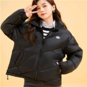 京东特价APP：SNOWFLYING 雪中飞 女士立领短款羽绒服 SF925865