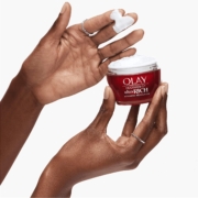 Olay 玉兰油 Regenerist Ultra Rich 新生塑颜日霜 丰润版 50mL