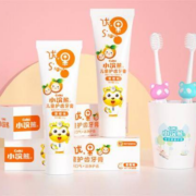 小浣熊 儿童牙膏50g*2支+牙刷3件套