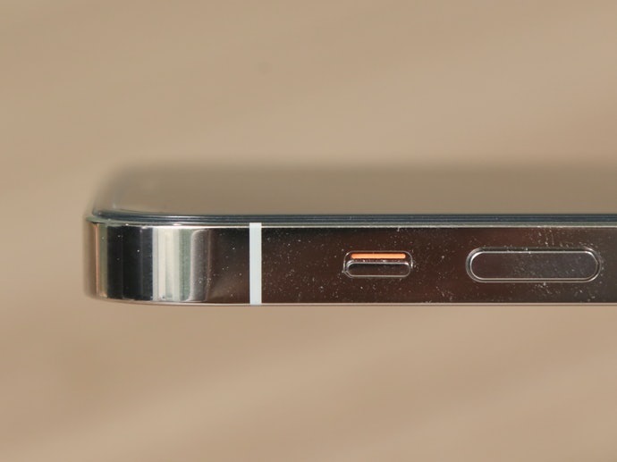 iPhone玻璃保护膜怎么选？iPhone玻璃保护膜选购要点