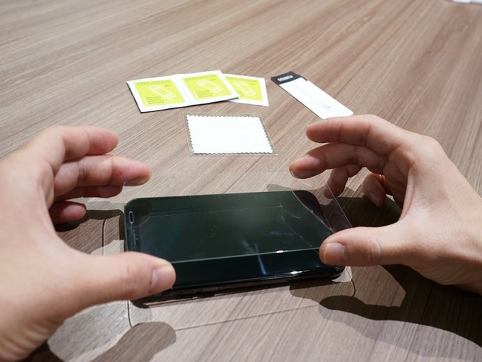 iPhone玻璃保护膜怎么选？iPhone玻璃保护膜选购要点