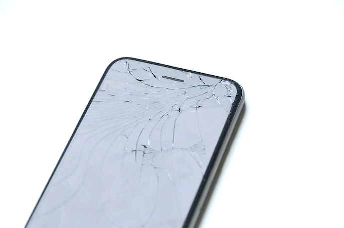 iPhone玻璃保护膜怎么选？iPhone玻璃保护膜选购要点