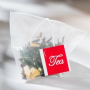 需抢券：农情四海 蜜桃乌龙茶 3g*10