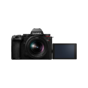 新品发售：Panasonic 松下 S5M2 全画幅微单相机（20-60mm F3.5-5.6）