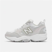 New Balance 女士 运动鞋708